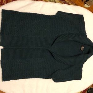 Used short sleeve sweater/cardigan